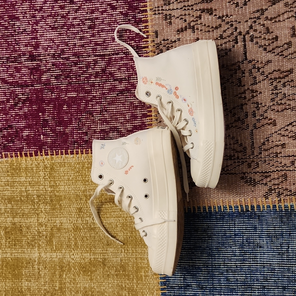 Converse